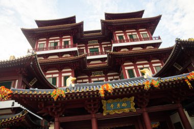 Singapur 'daki Buda Dişi Tarihi Tapınağı