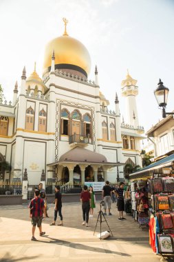 Singapur, Bugis 'teki ünlü Sultan Camii.
