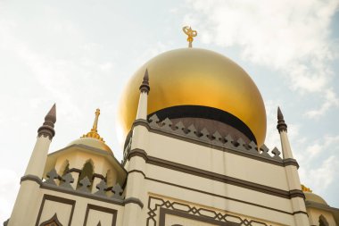 Singapur, Bugis 'teki ünlü Sultan Camii.