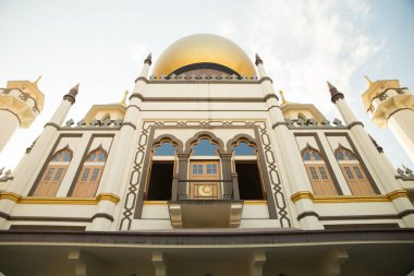 Singapur, Bugis 'teki ünlü Sultan Camii.