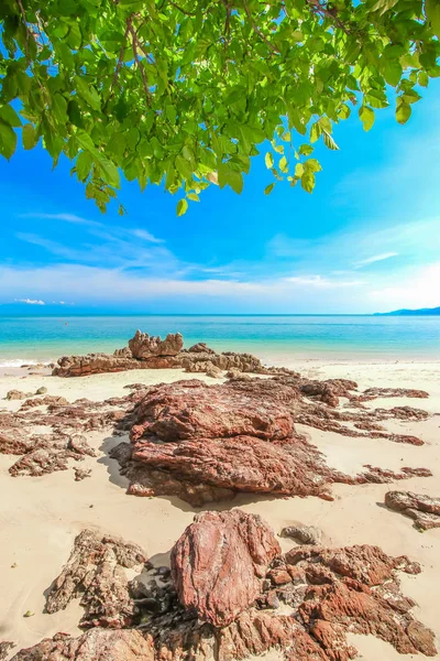 Schöner Himmel mit Meer — Stockfoto