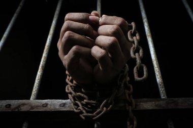 Hapishane bar tutan zinciri mahkumla