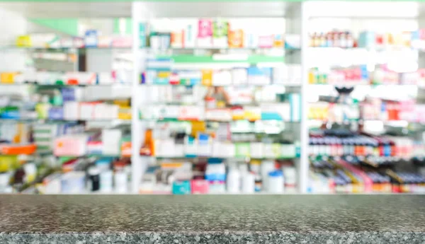 Tavolo di marmo al negozio di droga — Foto Stock