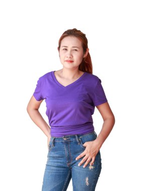 kadın gömlek ve pantolon bir gülümseme ile 