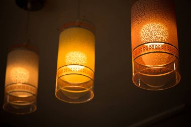  kahve bar dükkanda lamba