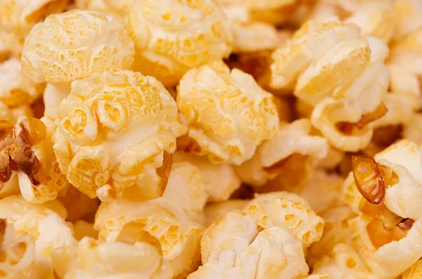 Ruddy Golden Popcorn Closeup Blur Background — Stock Photo, Image