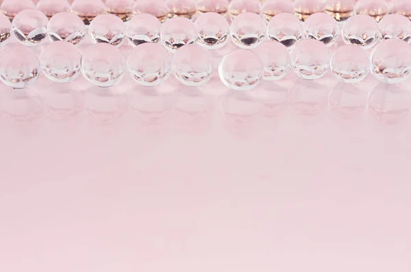 Fundo Rosa Elegante Abstrato Com Esferas Redondas Transparentes Com Brilho — Fotografia de Stock