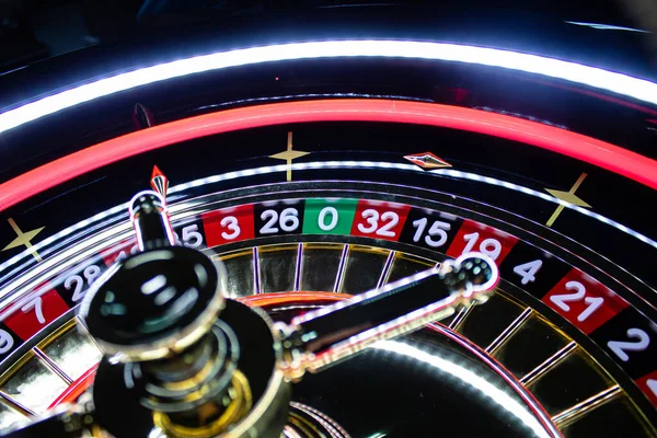 Juegos Ruleta Casino Retro Madera Hecha Mano Juego — Foto de Stock