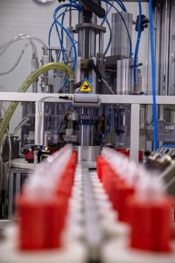 Kozmetik endüstrisi ekipmanları ve üretim süreci