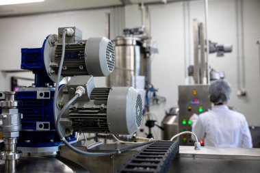 Kozmetik endüstrisi ekipmanları ve üretim süreci