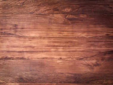 Ahşap dokusu arka planda doğal ağaç olarak kullanılıyor ve tasarım için alanı var. Yakın görünüm