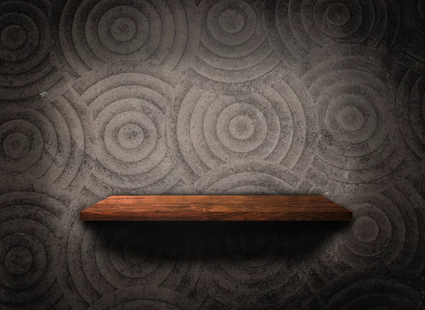 Holzregal Auf Betonwand Textur Hintergrund Mit Clipping Pfad Blanko Für — Stockfoto