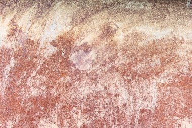 Çivilenmiş eski paslı metal levhaların resmi. Paslı metal levhalardan oluşan bir duvar. Endüstriyel geçmiş. Geniş görünüm