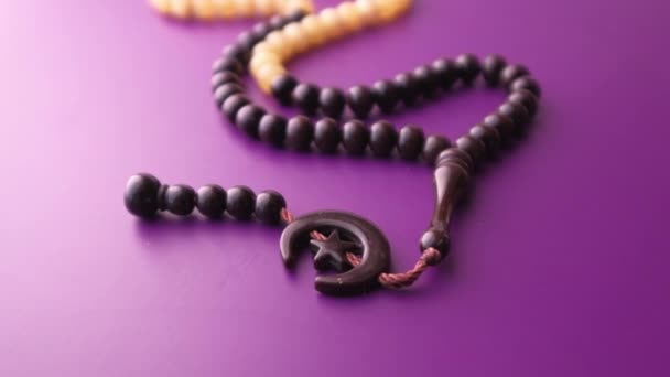Muslim rosary for ramadan concept — Stock Video