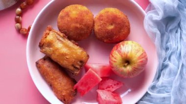 Geleneksel ev yapımı Ramazan yemekleri, Top view