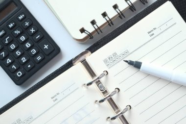 Ofis tedarikçilerinin en üst görünümü 