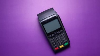 Kredi kartından ödeme terminali ücreti, bağlantısız ödeme.