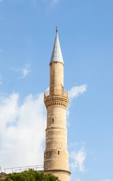 Minarete Sobre Catedral Santa Sofía Nicosia República Turca Del Norte —  Fotos de Stock