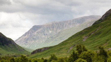 Glen Etive. İskoçya 'daki Glen Etive' den bir manzara.