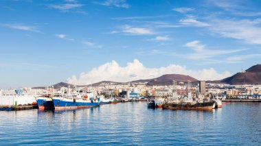 Gemiler İspanya 'nın Las Palmas de Gran Canaria limanına demirlemiştir..
