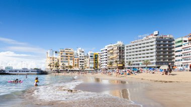 Las Palmas de Gran Canaria, İspanya 'daki Las Canteras plajı.