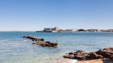 Castillo de Santa Catalina Castillo de San Sebastian, Cadiz, İspanya.
