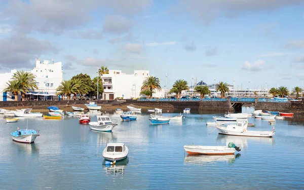 Łodzie Rybackie Lagunie Charco San Gines Arrecife Arrecife Hiszpańskie Miasto — Zdjęcie stockowe