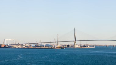 İspanya 'nın Cadiz kentindeki 1812 Köprüsü Anayasası. Köprü aynı zamanda La Pepa Köprüsü olarak da bilinir..