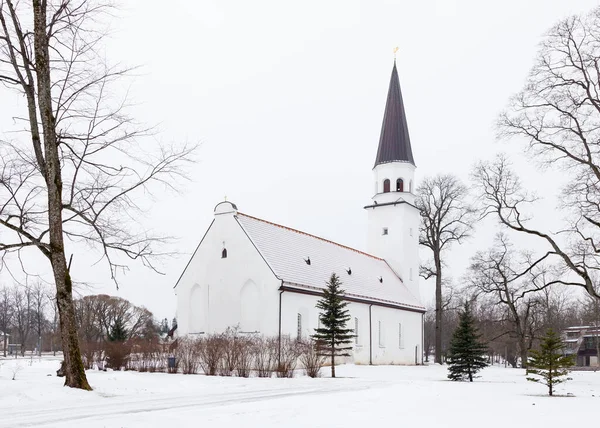 Sigulda Evangelická Luteránská Církev Sigulda Město Lotyšsku Kostel Vyobrazen Zimní — Stock fotografie