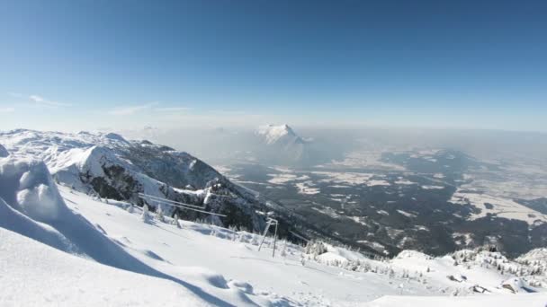 Untersberg View 从奥地利的Untersberg山俯瞰德国边境的景象经过了一段时间 这座山横跨德国和奥地利的边界 — 图库视频影像