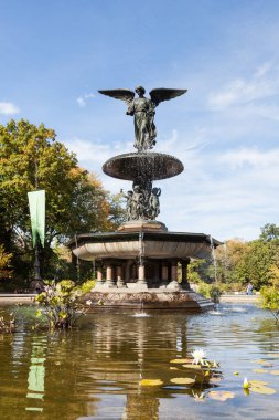 Central Park 'taki Bethesda Fountain manzarası, Amerika Birleşik Devletleri' ndeki New York şehri..