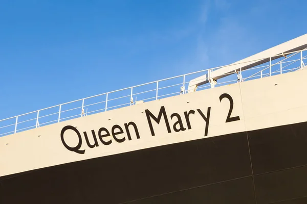 Queen Mary Прикрашає Круїзний Лайнер Cunard Коли Він Був Пристикований — стокове фото