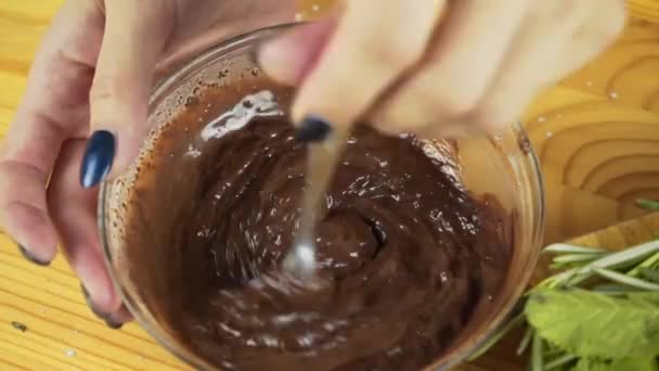 Chocolat Fondu Dans Bain Marie — Video