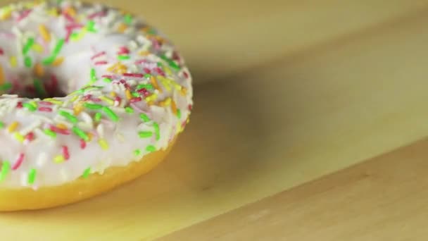 Donut Tafel Video Rotatie — Stockvideo