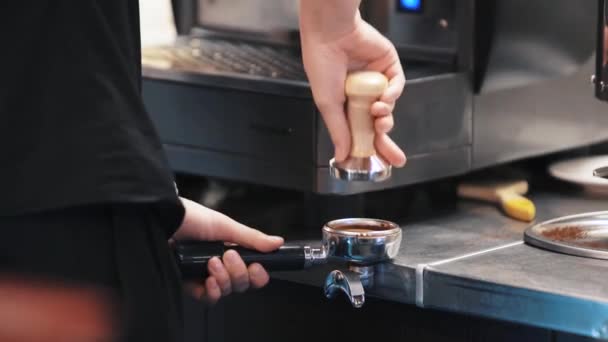 Fare Caffè Nella Macchina Del Caffè — Video Stock