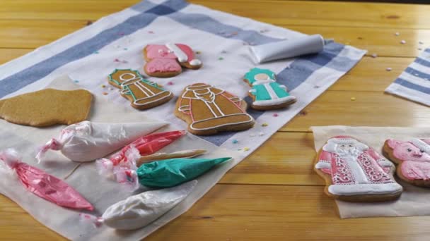 Woman Preparing Gingerbread Cookies Christmas — Stock Video
