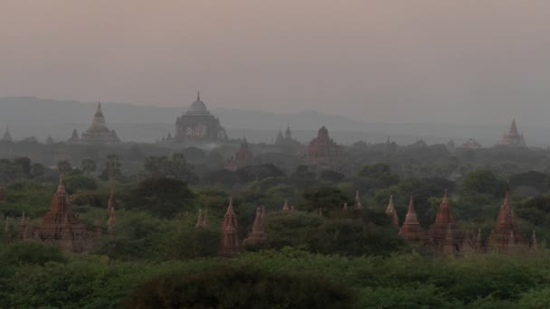 Bagan Stupas Pagodas Ciudad Antigua Birmania Myanmar Sunset Time Lapse — Vídeo de stock