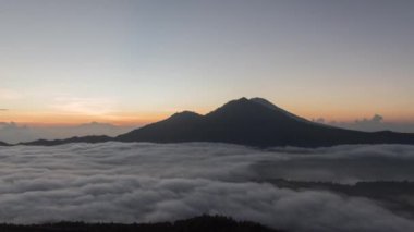 Bali Endonezya Batur Dağı volkan gündoğumu