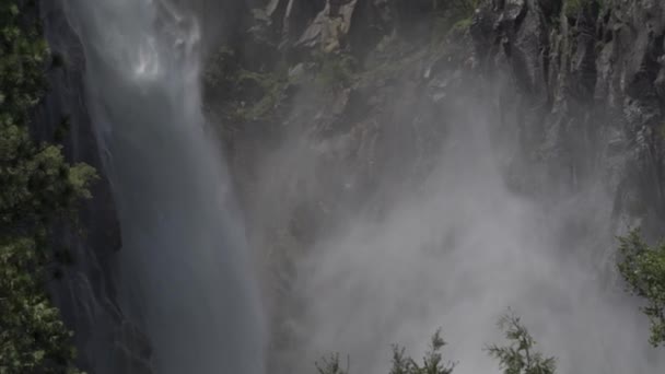 Yosemite Parco Nazionale Bridalveil Caduta Rallentatore — Video Stock