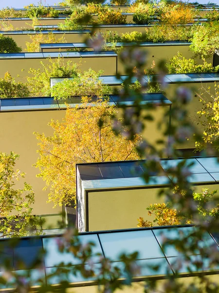 Vertical Forest of Boeri glimpse in Milan, Italy — Stock Photo, Image