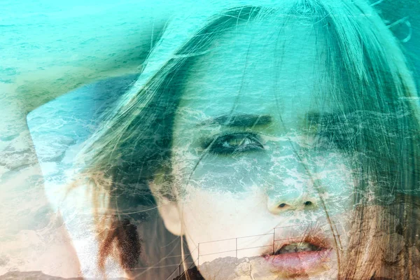 Double exposure of beautiful girl and seascape — Stock Photo, Image