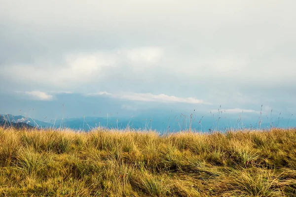 Beautiful autumnal landscape near the mountains — Stock Photo, Image