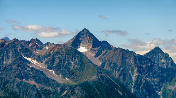 Гірські вершини в Північній Італії — стокове фото
