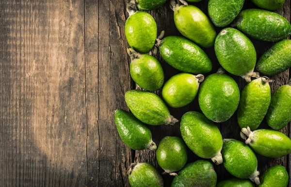 Rijpe feijoa fruit — Stockfoto