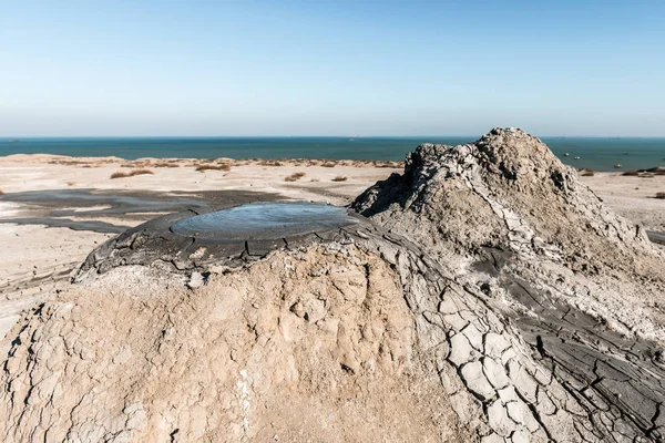 Çamur yanardağ eructation