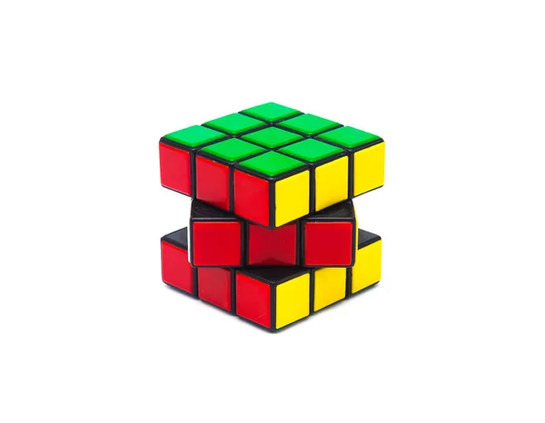 Cubo di Rubik su sfondo bianco — Foto Stock