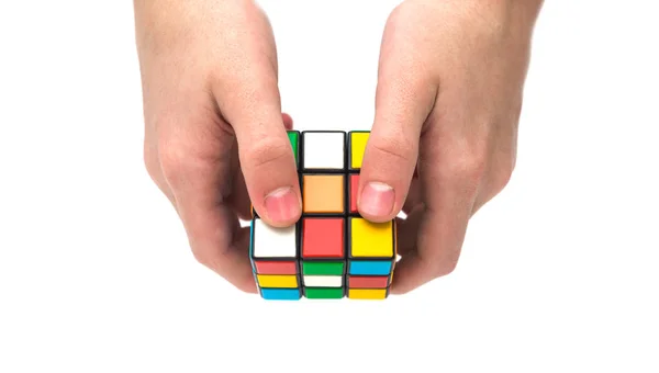 Rubikova kostka na bílém pozadí — Stock fotografie