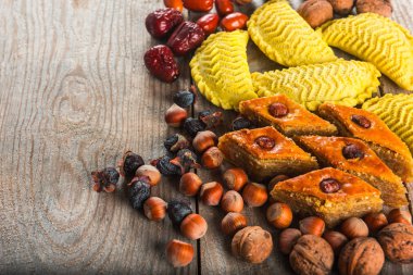 Novruz tatil için Doğu tatlılar