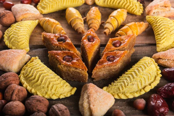 Novruz tatil için Doğu tatlılar