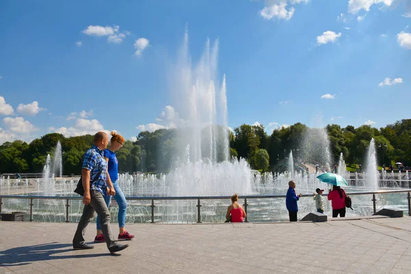 Ora Esatta Parco Tsaritsyno — Foto Stock